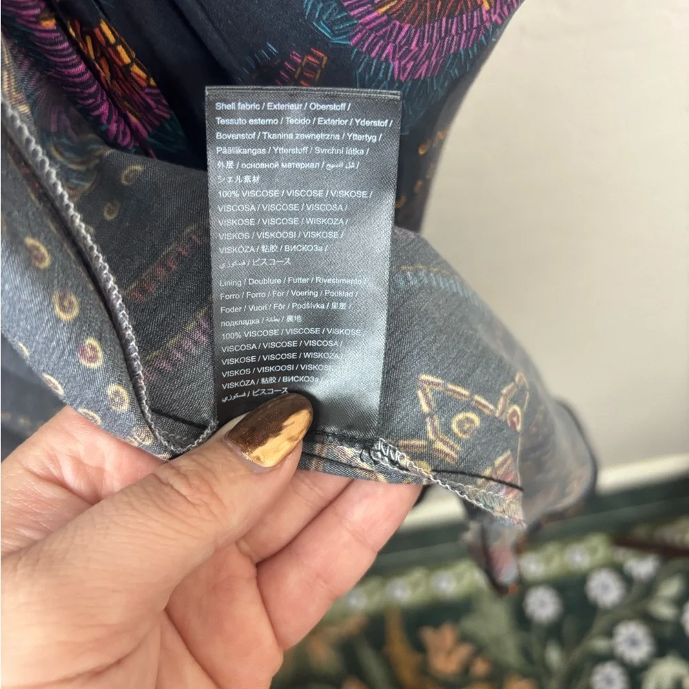 EUC - Farm Rio - Sequin‎ Toucans Mini Wrap Dress
